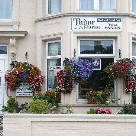 Tudor House Great Yarmouth Exterior photo
